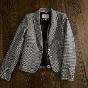 Banana Republic Black and White Checkered woman’s Blazer size 2